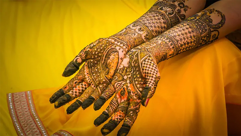 Why is Mehndi Important in Indian Weddings | Plays Important Role