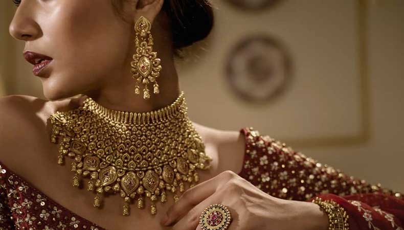17 Latest Bridal Necklace Designs for Indian Brides
