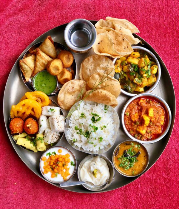 Wedding Food Ideas In Indian Wedding (full thali)