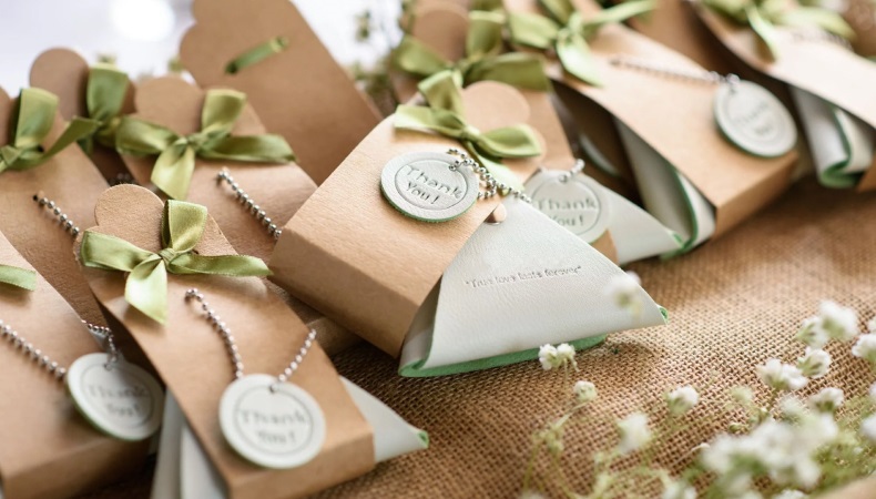 Summer Wedding Favors For Your Guests