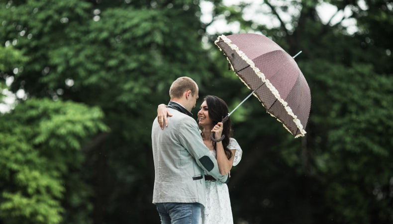 Monsoon Date Ideas to Enjoy as The Weather