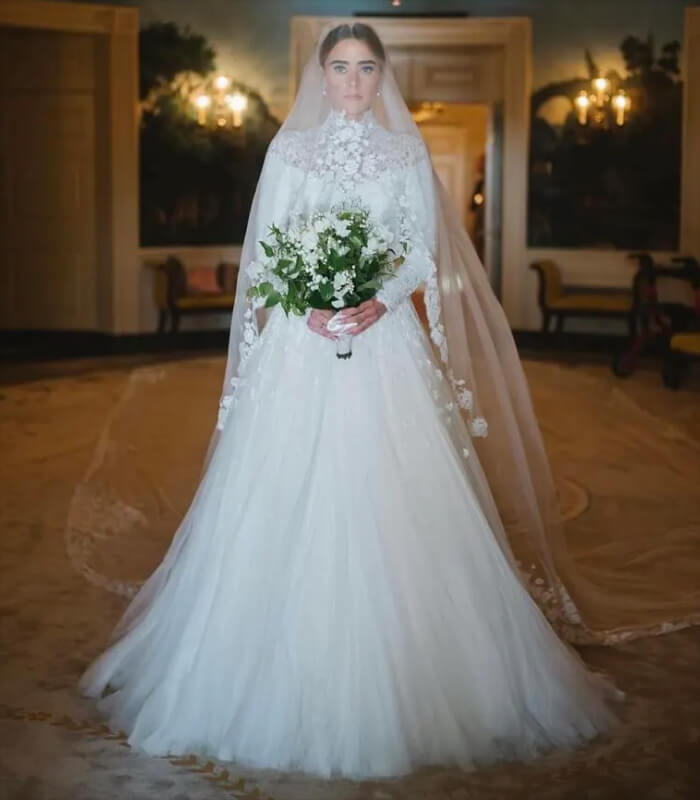 Naomi Bidens Elegant White House Wedding Dress