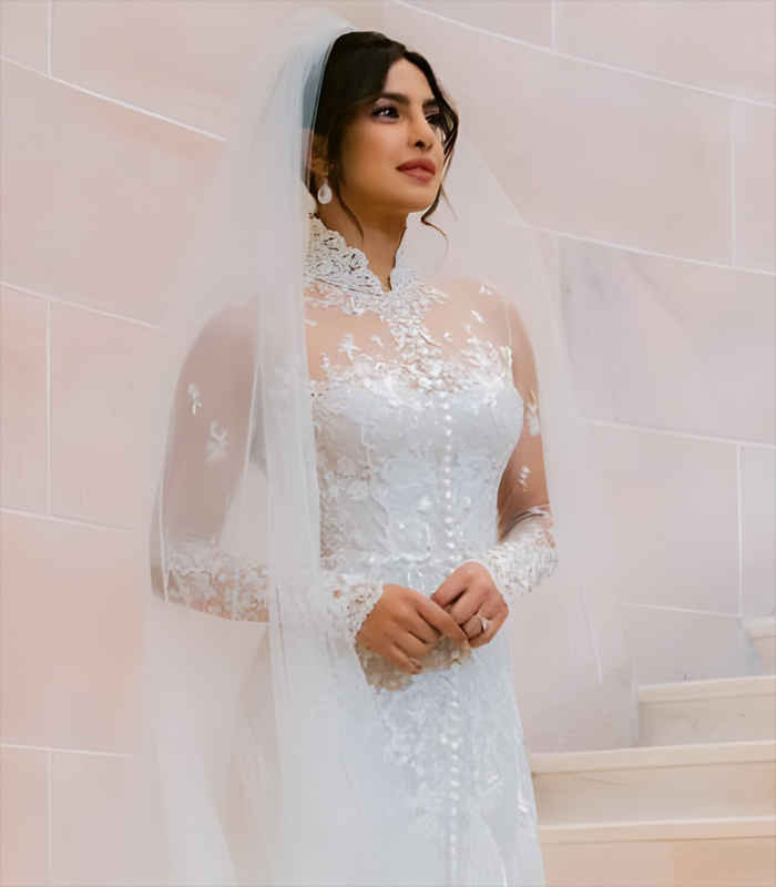 Priyanka Chopras Stunning Wedding Gown