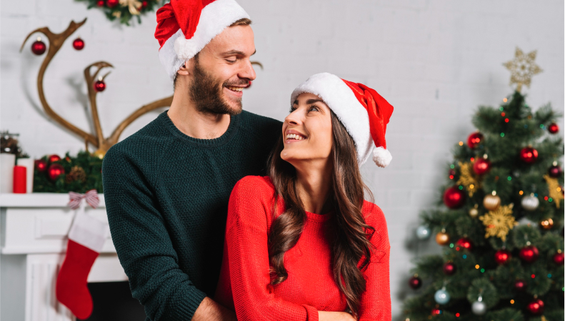 20 Festive Christmas Messages For Your Boyfriend