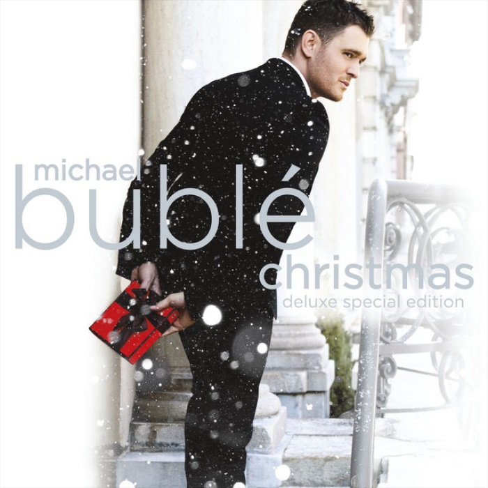 ItÔÇÖs Beginning to Look a Lot like Christmas - Michael Buble╠ü